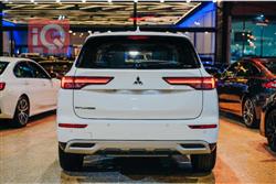 میتسوبیشی ئاوتلاندەر